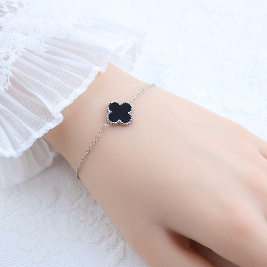 Four-leaf clover cross-border Internet celebrity plated 18k gold double-sided OL mother-of-pearl lucky four-leaf clover bracelet necklace ring earrings