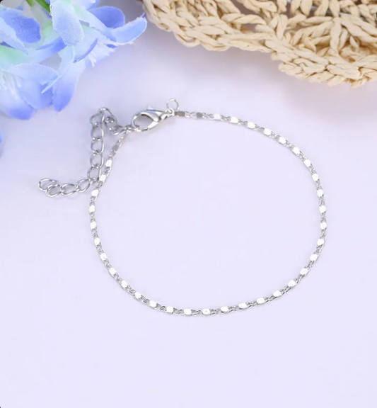 Women’s Silver-Tone Snake Chain Anklet – Minimalist Adjustable Foot Jewelry