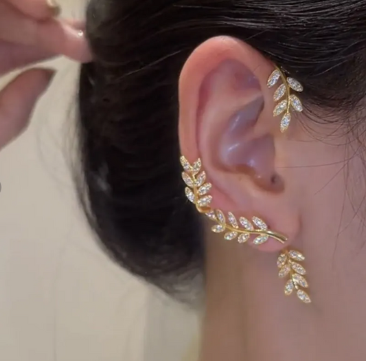 Women’s Rhinestone Butterfly & Leaf Ear Cuff – Non-Pierced Wrap Earring
