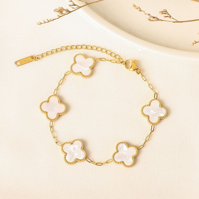 Four-leaf clover cross-border Internet celebrity plated 18k gold double-sided OL mother-of-pearl lucky four-leaf clover bracelet necklace ring earrings