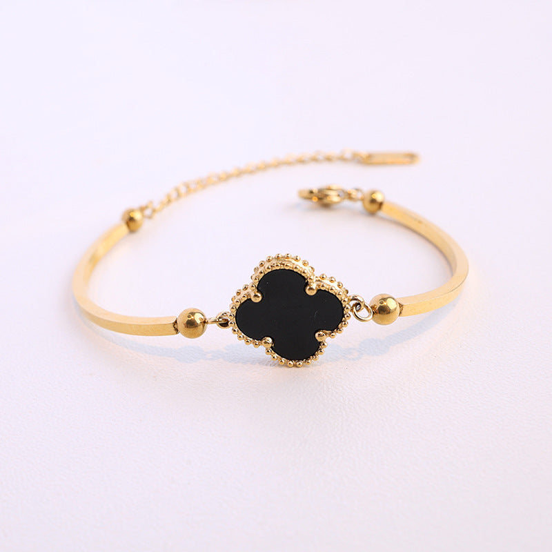 Four-leaf clover cross-border Internet celebrity plated 18k gold double-sided OL mother-of-pearl lucky four-leaf clover bracelet necklace ring earrings