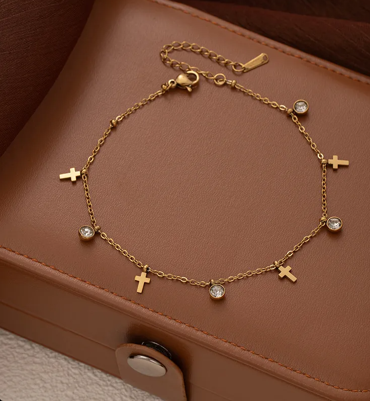 Women's Gold-Plated Titanium Steel Pentagram Star Anklet with Zircon