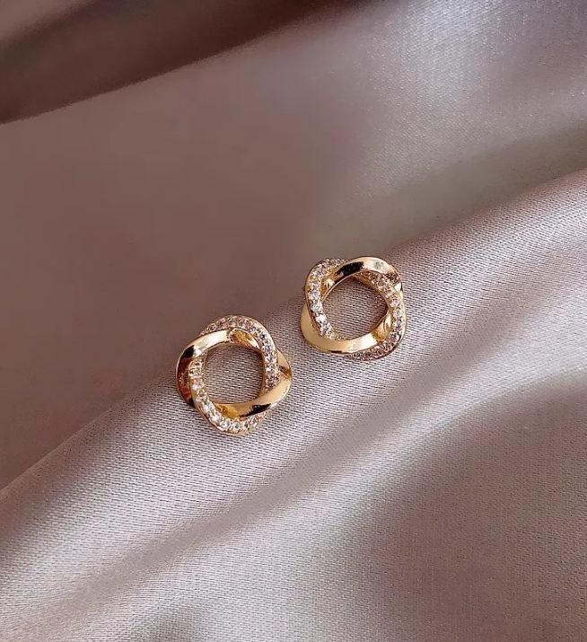 Women’s 925 Silver Post Pearl & Zircon Earrings – Elegant Assorted Styles