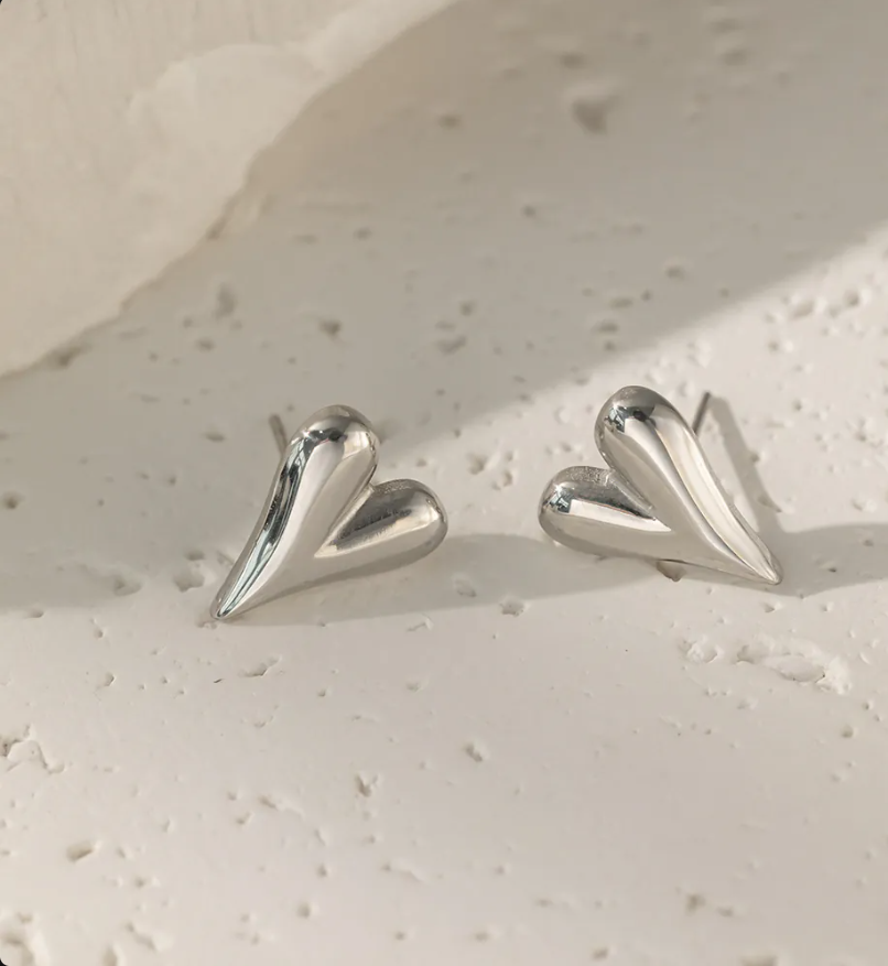 Silver Heart Stud Earrings for Women – Minimalist Stainless Steel Jewelry