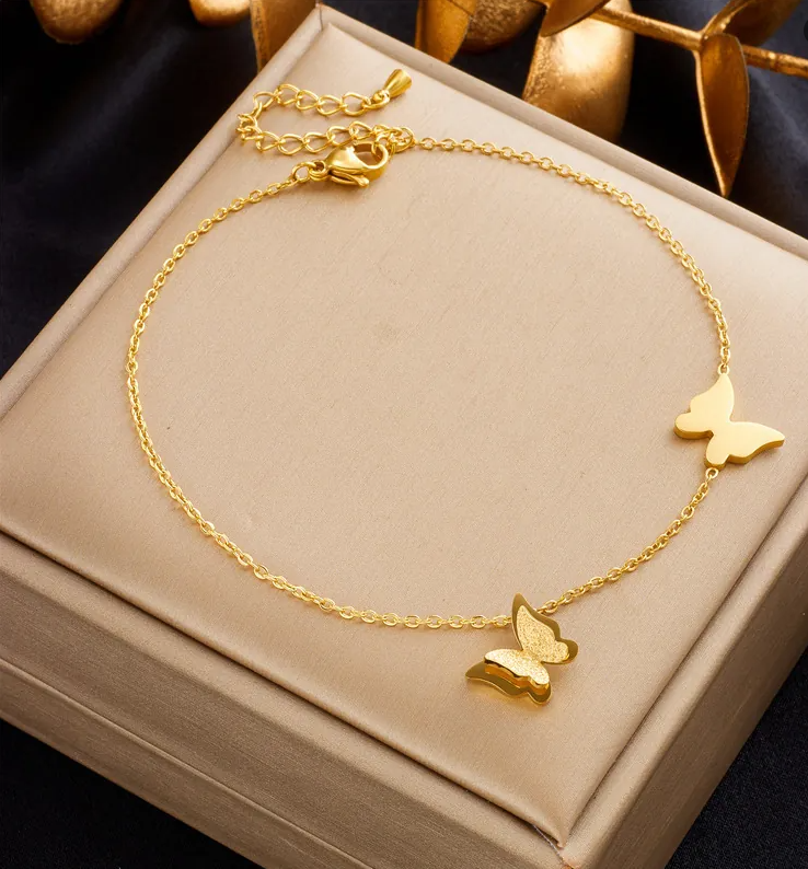 Women's Gold-Tone Matte & Mirror Finish Butterfly Charm Anklet