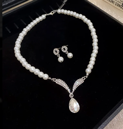 Gold Geometric Zirconia Necklace & Earrings Set for Women – Elegant Wedding Jewelry