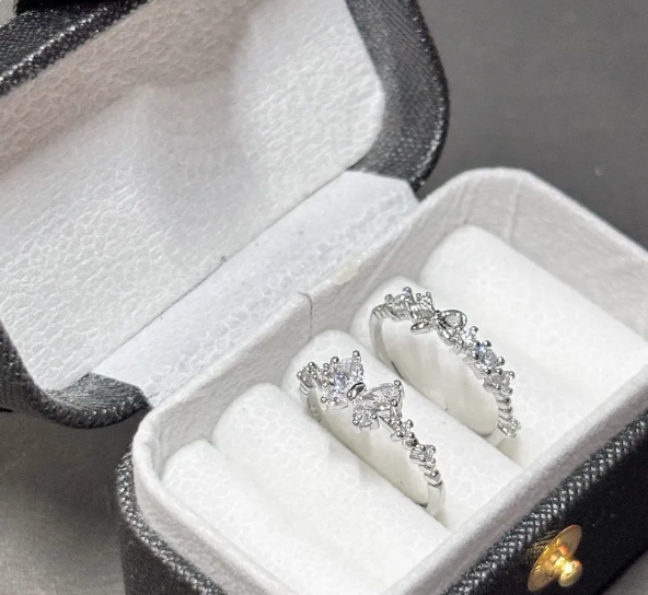 Silver Sweetheart Bow 2-Piece Matching Ring Set for Women