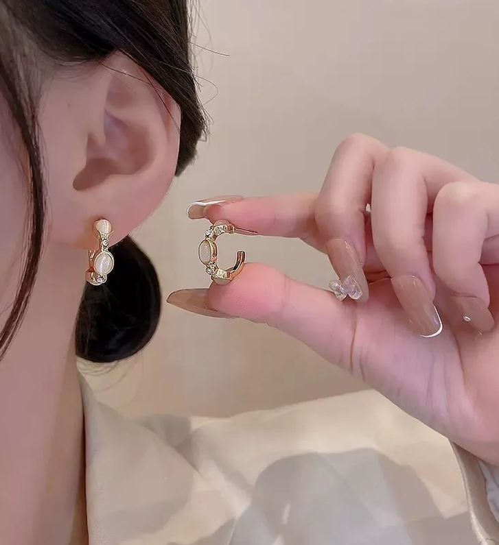 Women’s Gold-Tone Teardrop Faux Pearl Earrings – 925 Silver Posts