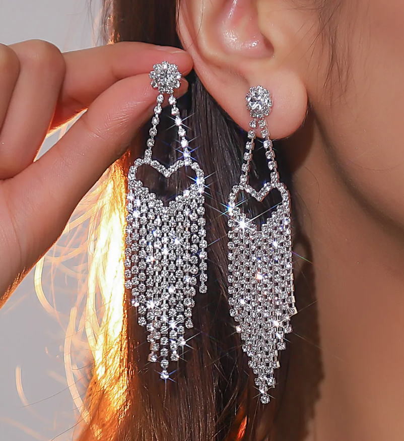 Silver Heart Full Rhinestone Tassel Drop Earrings for Women – Elegant Statement Jewelry