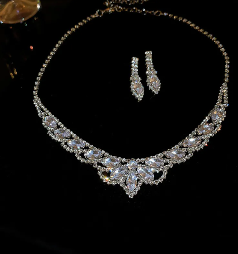 Silver Square Rhinestone Necklace & Stud Earrings Set for Women – Elegant Wedding Jewelry
