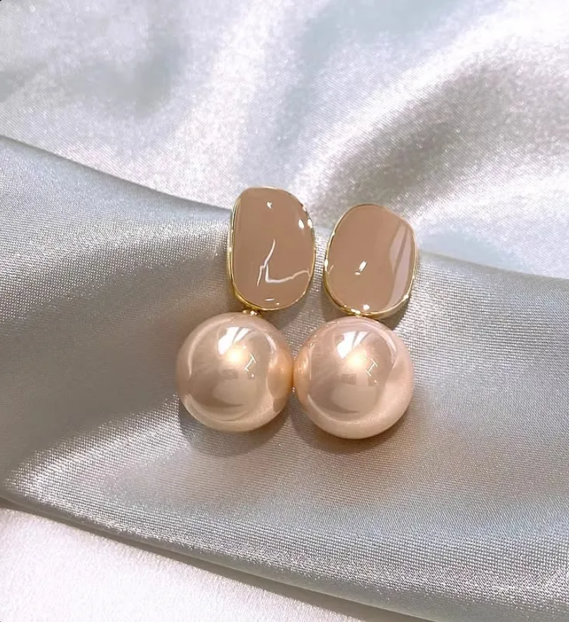 Gold Neo-Chinese Chalcedony Drop Earrings for Women – Elegant Vintage Jewelry