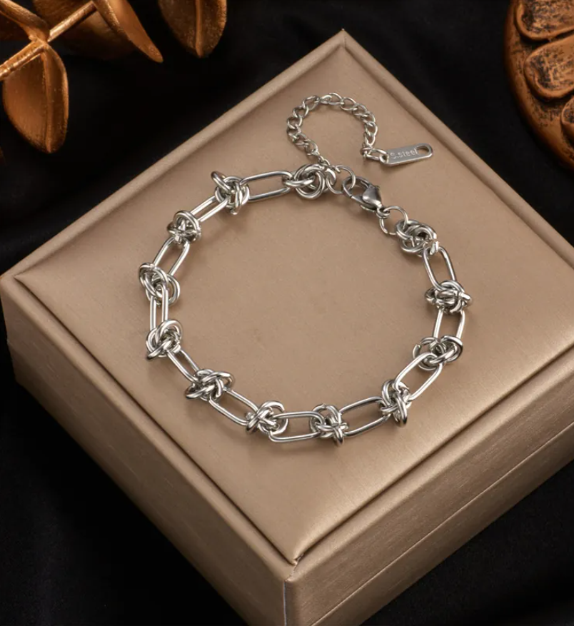 Silver Knotted Chain Bracelet for Men & Women – Stainless Steel Hip Hop Jewelry