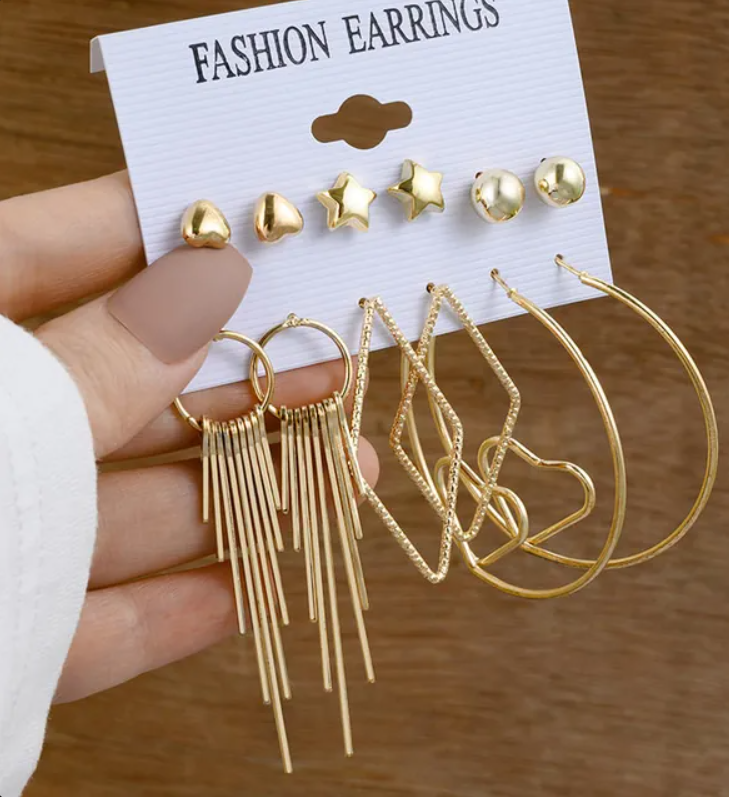 Women’s Gold-Tone Big Hoop Earrings with Faux Pearl Detail – Vintage Style