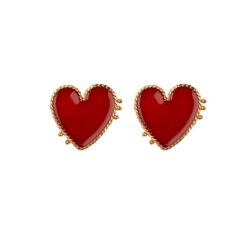 New Design Red Heart Stud Earring Women Metal Gold Color Eye Heart Lips Wedding Statement Earrings Fashion Party Jewelry
