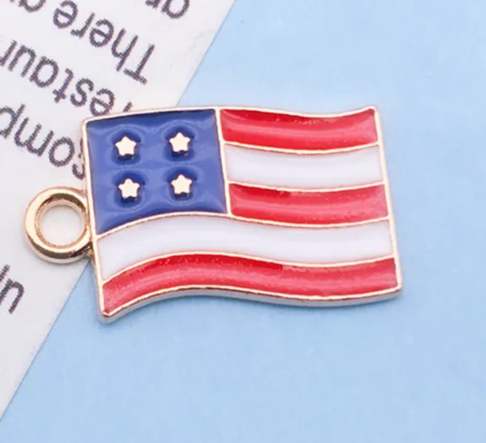 Patriotic USA Flag Charm Pendants for Jewelry Making